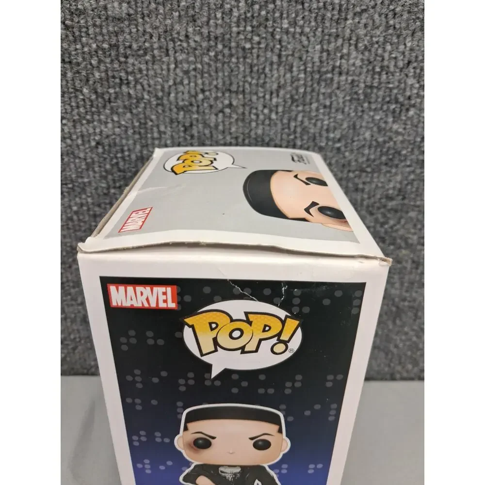 Funko Pop Punisher 216 Marvel Daredevil Vinyl Figure Bobble Head